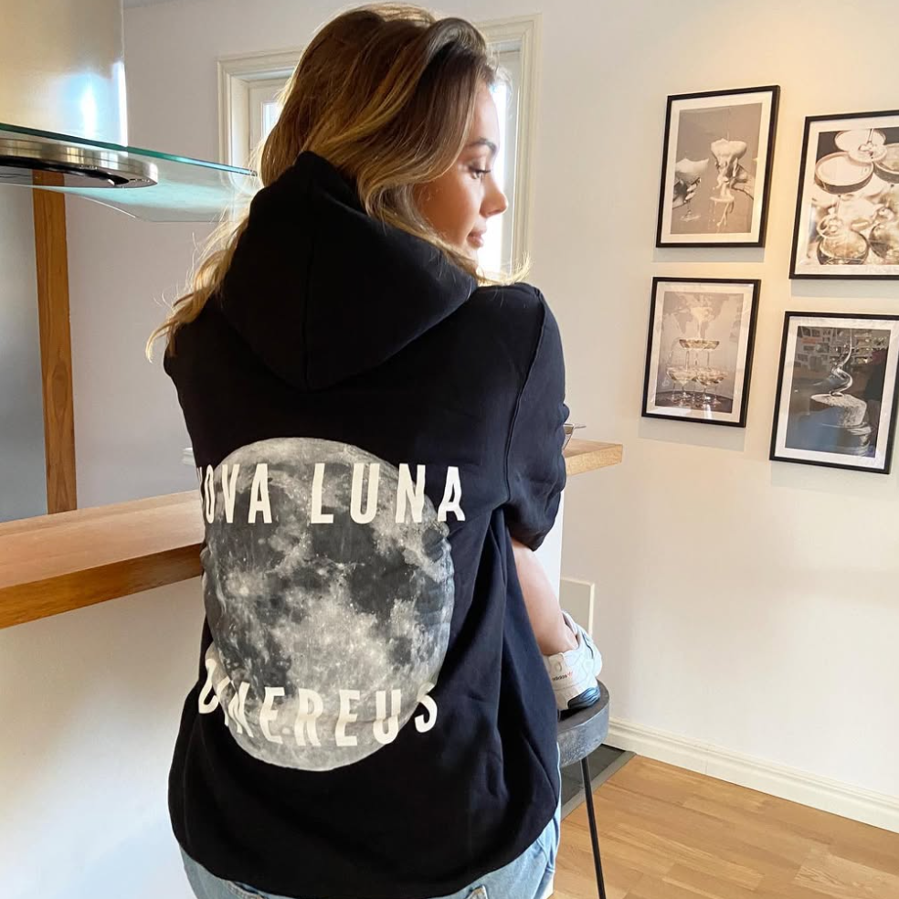 Hoodie "Nova Luna"